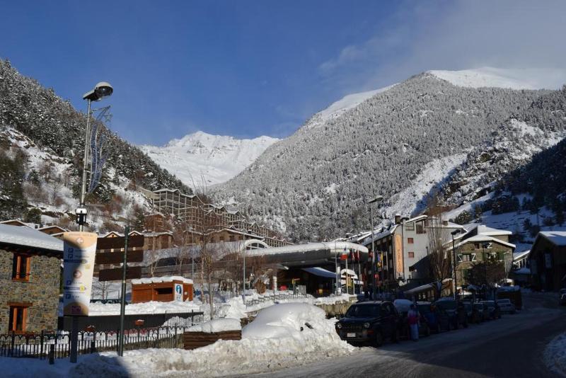 Aparthotel Poblado Arinsal Eksteriør billede