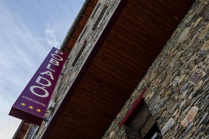 Aparthotel Poblado Arinsal Eksteriør billede